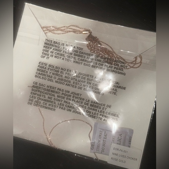 Nine Lives choker - Picture 2 of 2